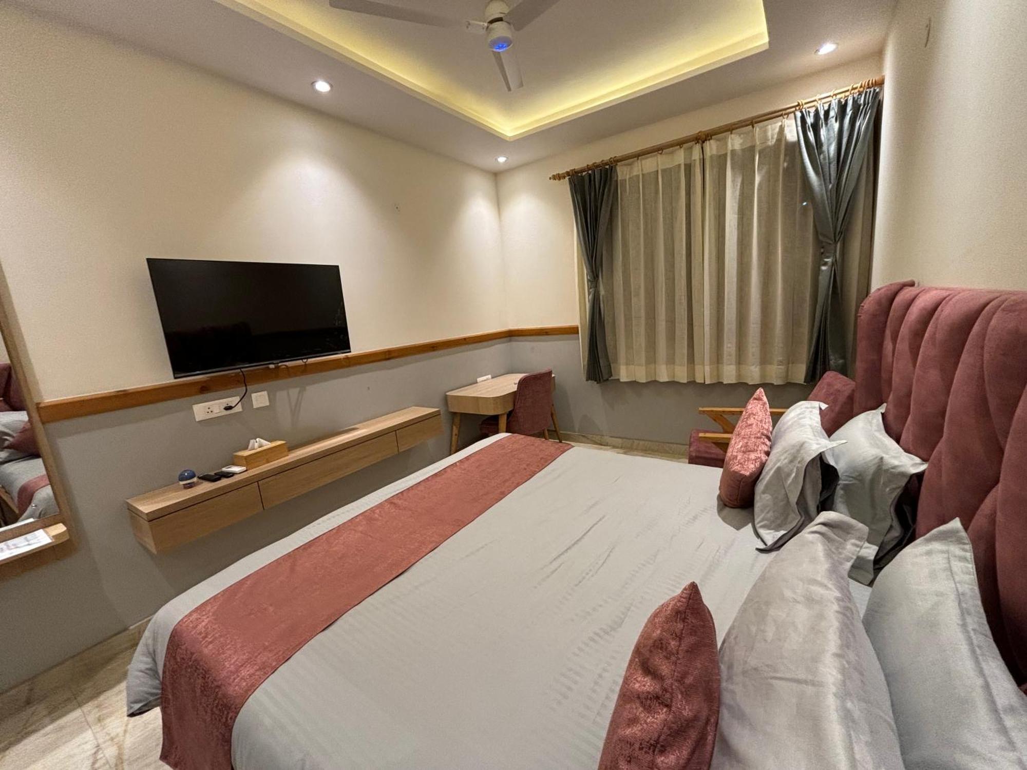 The Cocoon Bed & Breakfast Dehradun Exterior photo